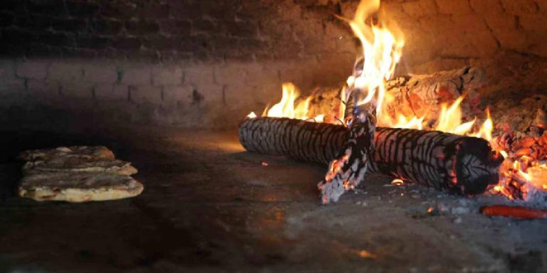 Odun ateşinden gelen lezzet! ‘Anadolu’nun pizzası’ Osmanlı’dan günümüze uzanıyor 10